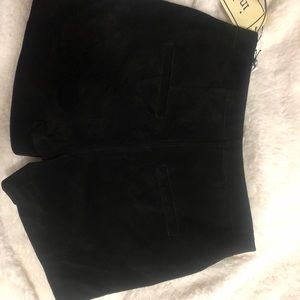 BLANKNYC indigo 100 % leather shorts Non Smoker